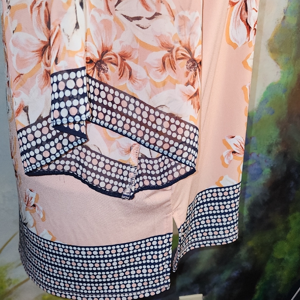 Floral Peach Women's Top - Picture 7 of 8